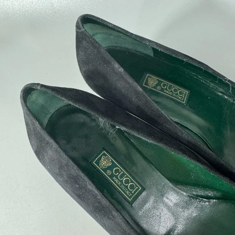 Authentic Gucci 70's-80's Black Suede/Leather w/ Micro GG Logo Pumps, Size 38.5 - Picture 12 of 14